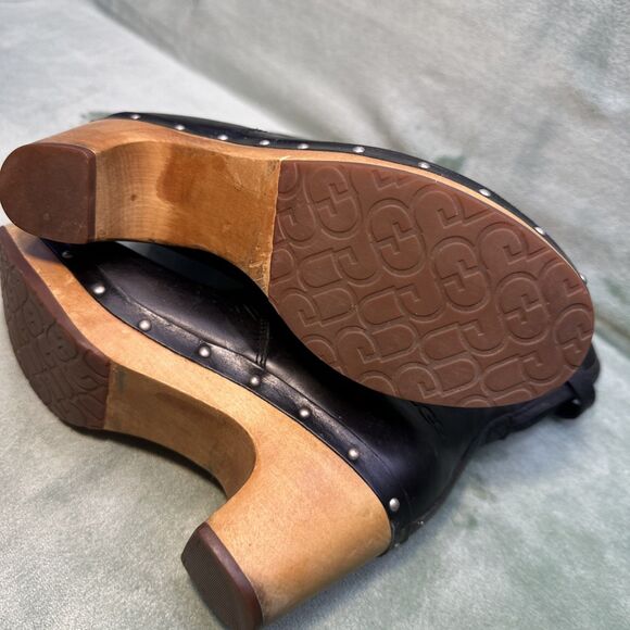 UGG Boots Womens Size 8 Y2K Black Leather Wood Heel Shearling Lined Studded Clog - Picture 9 of 9